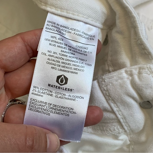 • [Levi’s] Mid Rise Skinny Crop • - Picture 8 of 10